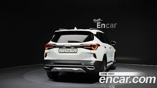 Kia Seltos 2022 — Şəkil 5/20