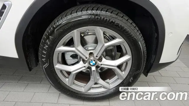 BMW X4 2023 — Photo 18/20
