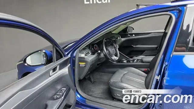 Kia K5 2020 — ფოტო 20/20