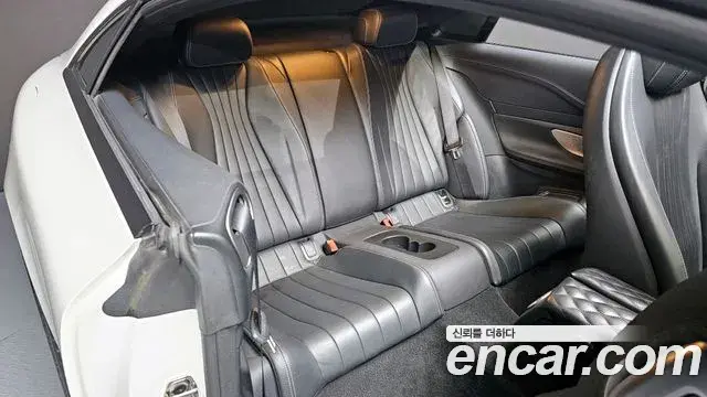 Mercedes-Benz E-Class 2021 — Фото 12/20