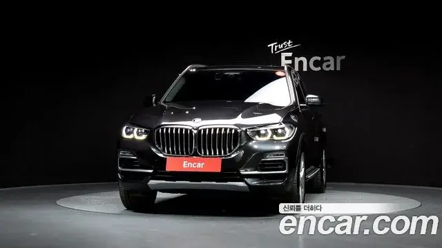 BMW X5 2021 — Photo 18/20