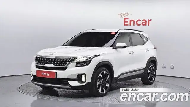 Kia Seltos 2021 — ფოტო 9/20