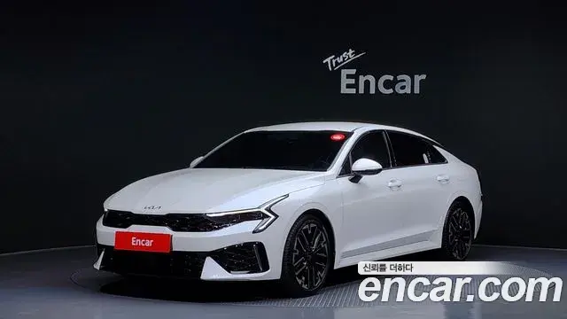 Kia K5 2024 — Şəkil 17/20