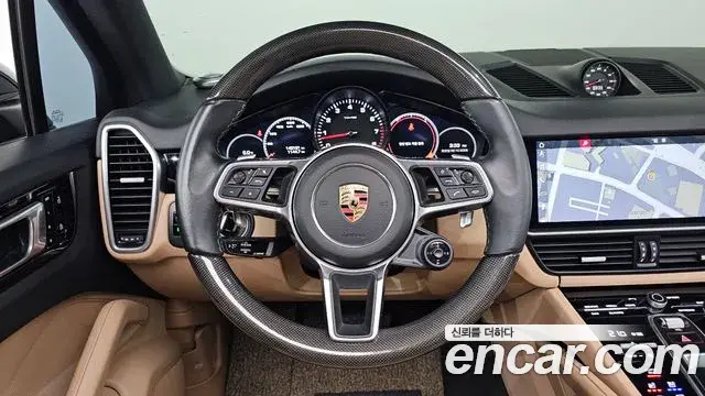 Porsche Cayenne 2019 — Фото 13/20