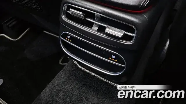 Genesis GV70 2022 — ფოტო 20/20