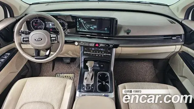 Kia Carnival 2021 — Фото 7/20