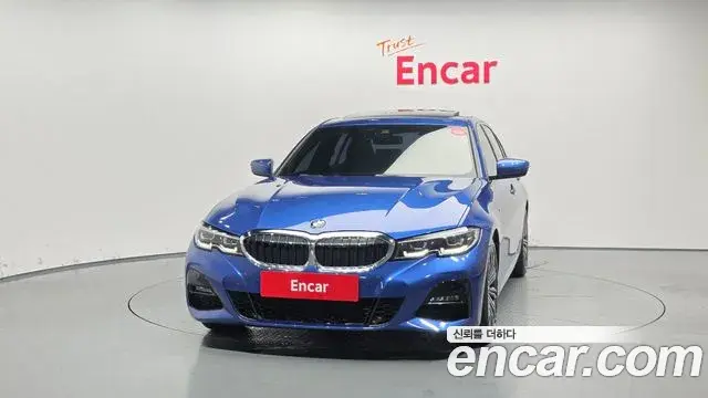 BMW 3 Series 2020 — Photo 11/20