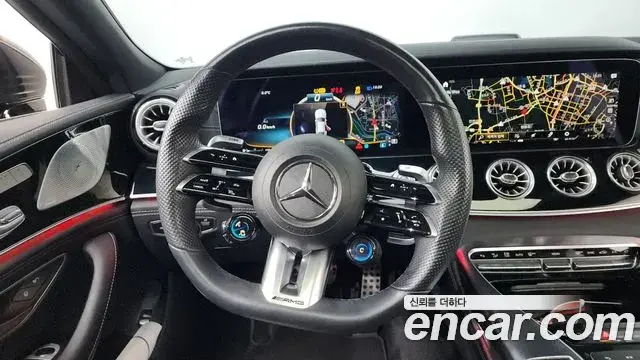 Mercedes-Benz AMG GT 2022 — Фото 13/20
