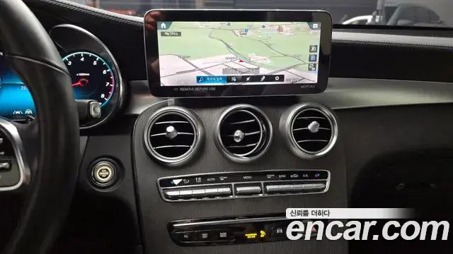 Mercedes-Benz GLC-Class 2023 — Фото 16/20