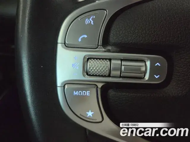 Genesis GV80 2021 — Photo 9/39