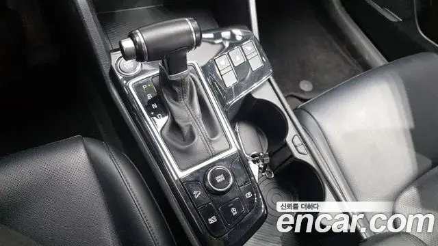 Kia Sportage 2022 — Şəkil 19/20