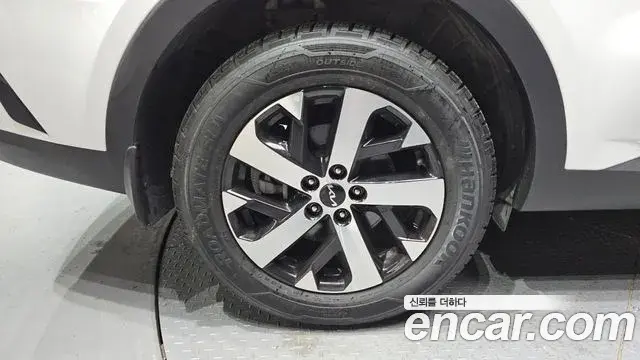 Kia Sorento 2021 — Фото 5/20