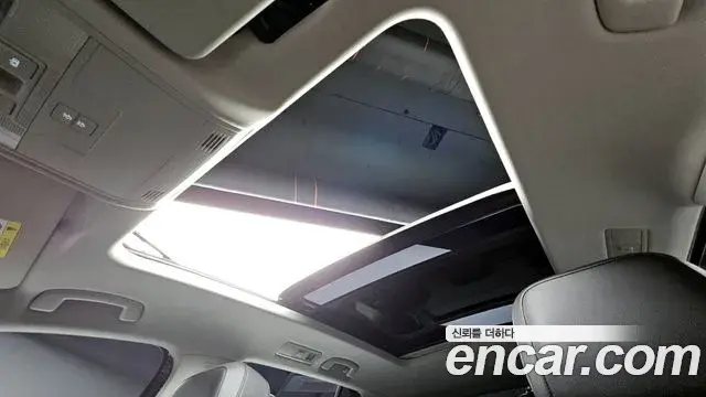 Volkswagen Tiguan 2021 — Şəkil 9/20