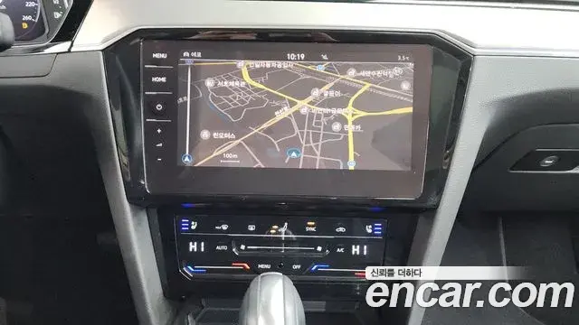 Volkswagen Passat GT 2021 — ფოტო 16/20