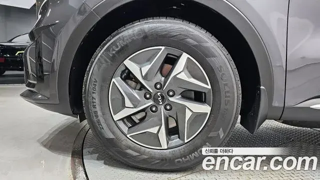Kia Sorento 2022 — Şəkil 14/20