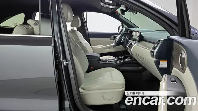 Kia Sorento 2022 — Şəkil 7/20