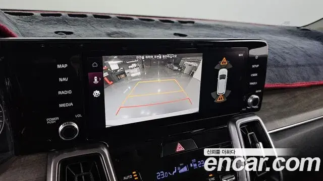 Kia Sorento 2020 — Фото 17/20