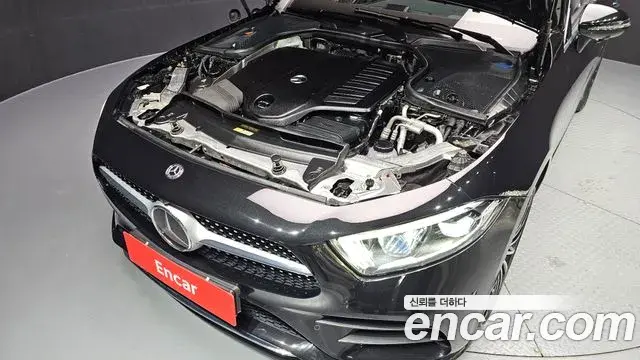 Mercedes-Benz CLS-Class 2020 — Photo 1/20