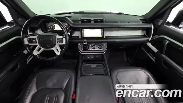 Land Rover Defender 2022 — ფოტო 10/20