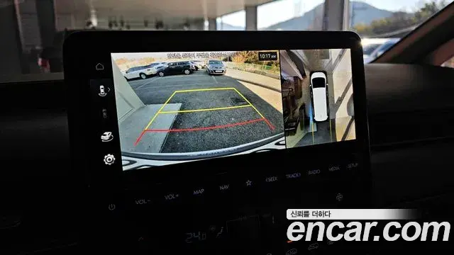 Hyundai Staria 2021 — Photo 15/20