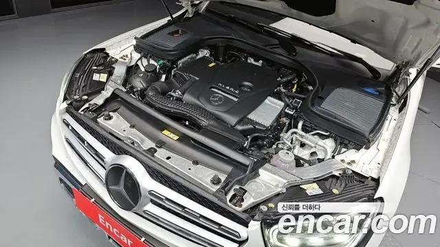 Mercedes-Benz GLC-Class 2021 — Şəkil 6/20