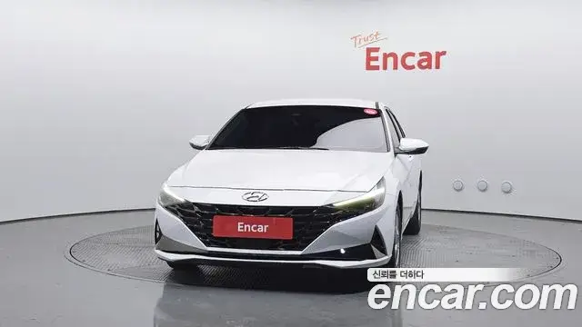 Hyundai The New Avante Hybrid, 2021