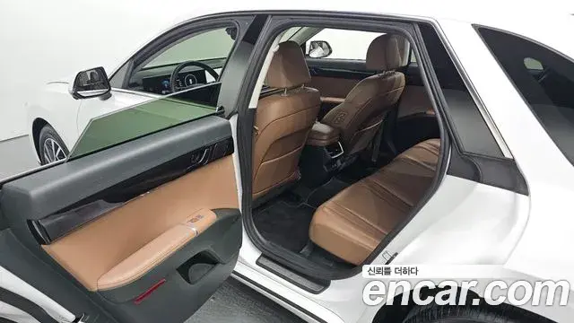 Hyundai Grandeur 2023 — Фото 12/20
