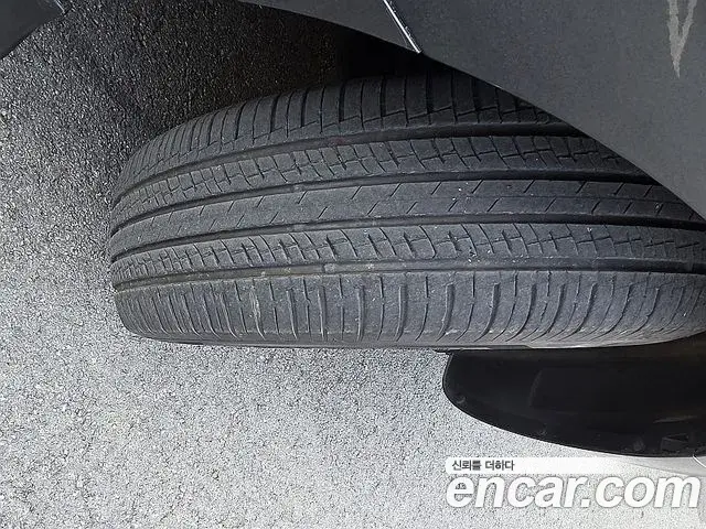 Hyundai Staria 2021 — ფოტო 20/20