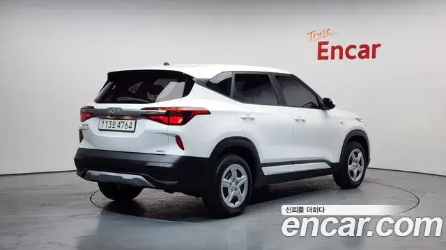 Kia Seltos 2021 — Photo 16/20