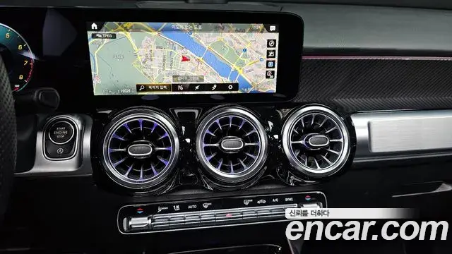 Mercedes-Benz GLB-Class 2022 — Photo 11/20
