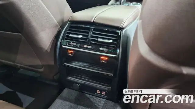 BMW 5 Series 2020 — Фото 18/20