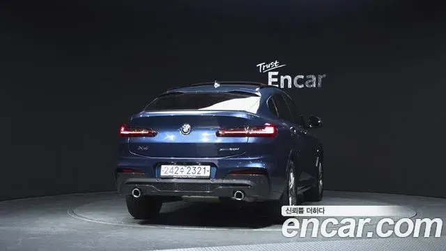 BMW X4 2020 — ფოტო 12/20
