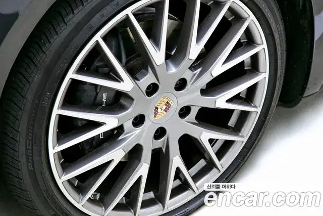 Porsche Panamera 2024 — Photo 11/20
