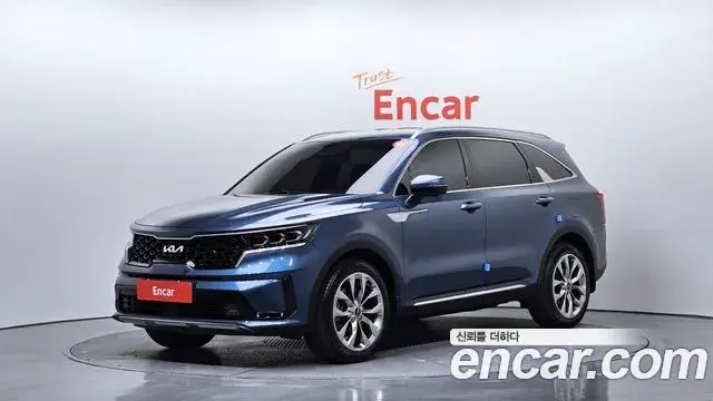Kia Sorento 2023 — ფოტო 15/20