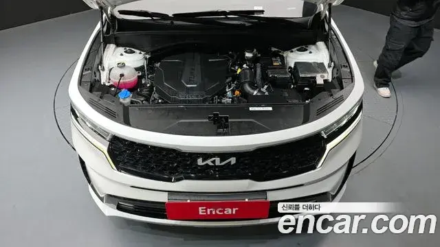 Kia Sorento 2022 — Фото 6/20