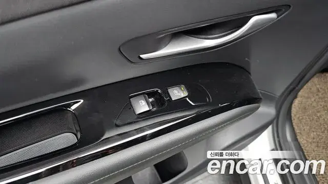 Hyundai Tucson Hybrid 2023 — ფოტო 7/20