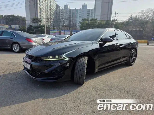 Kia K5, 2021