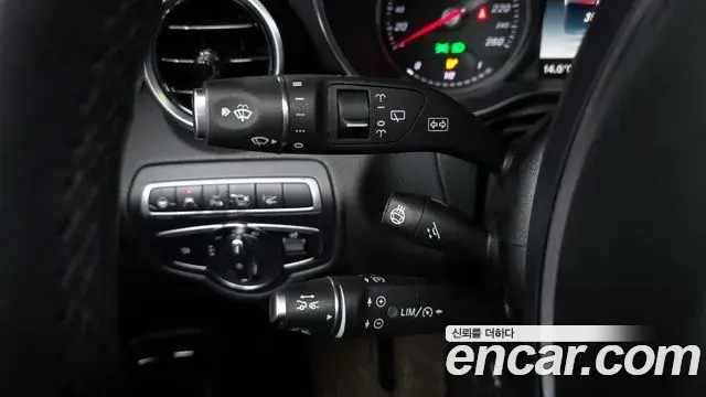 Mercedes-Benz GLC-Class 2018 — Фото 18/20