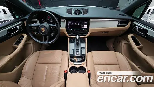Porsche Macan 2022 — Şəkil 15/20