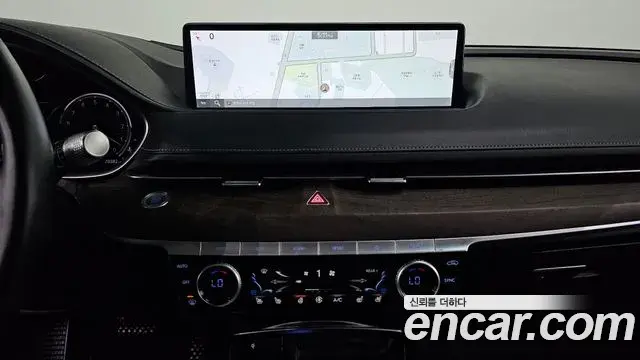 Genesis G80 2020 — ფოტო 2/20