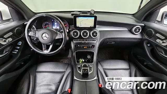 Mercedes-Benz GLC-Class 2019 — ფოტო 6/20