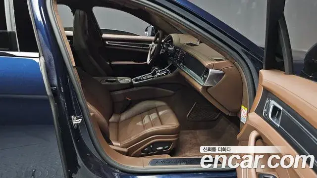 Porsche Panamera 2023 — Şəkil 18/20
