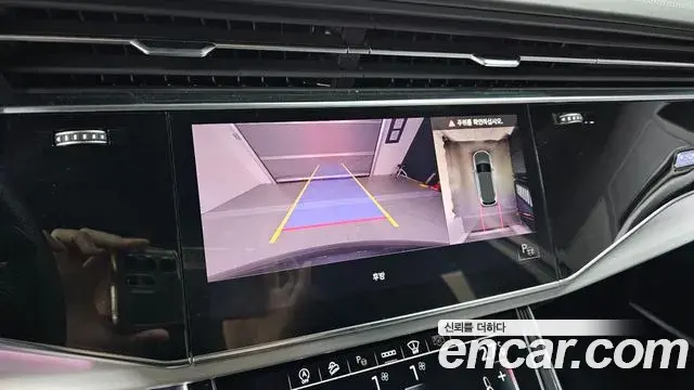 Audi Q7 2022 — ფოტო 10/20