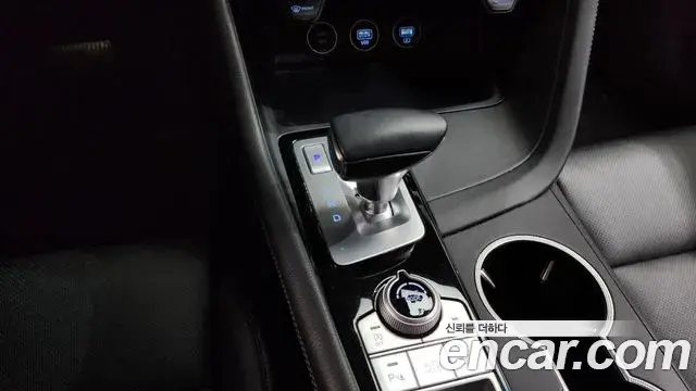 Genesis G70 2021 — ფოტო 12/20