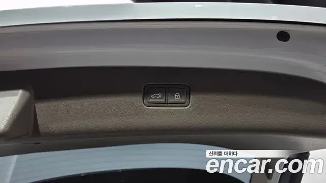 Genesis GV80 2021 — ფოტო 20/20