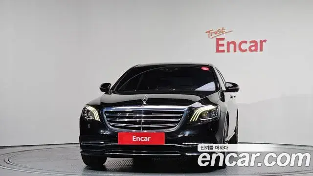 Mercedes-Benz S-Class 2018 — ფოტო 13/20