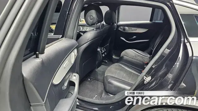 Mercedes-Benz GLC-Class 2019 — Фото 11/19