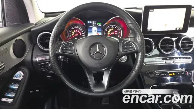 Mercedes-Benz GLC-Class 2019 — ფოტო 3/20
