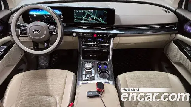 Kia Carnival 2021 — Фото 7/20