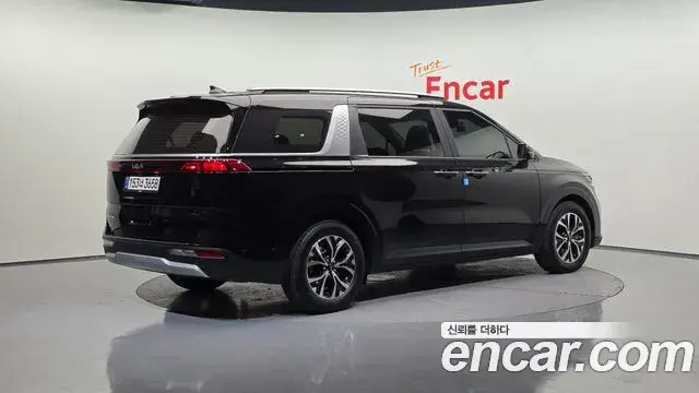 Kia Carnival 2022 — Фото 2/20